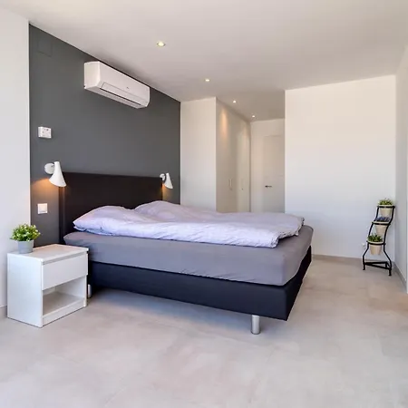 Apartament Maite
